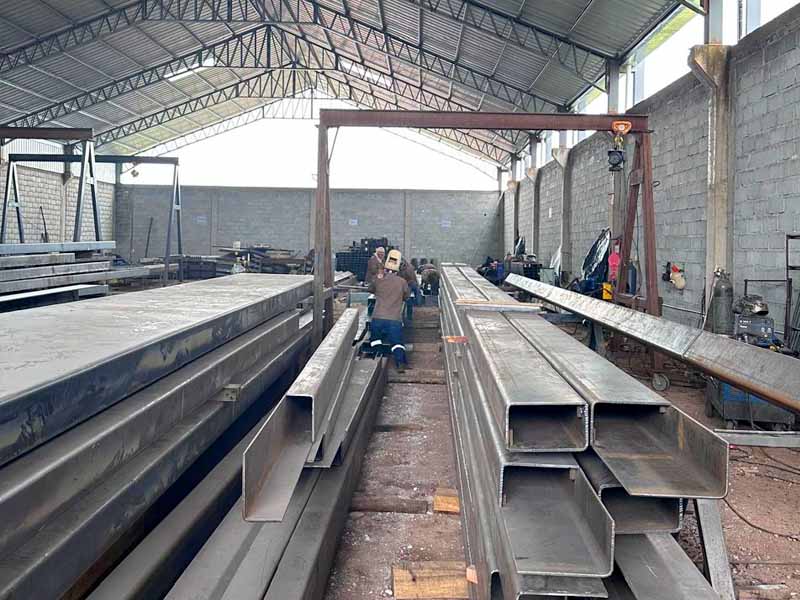 hassium torre de telecomunicacion