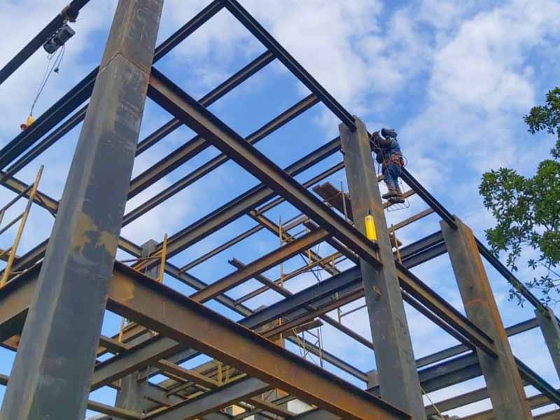 hassium torre de telecomunicacion