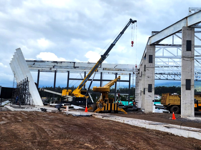 Estructuras metálicas HASSIUM