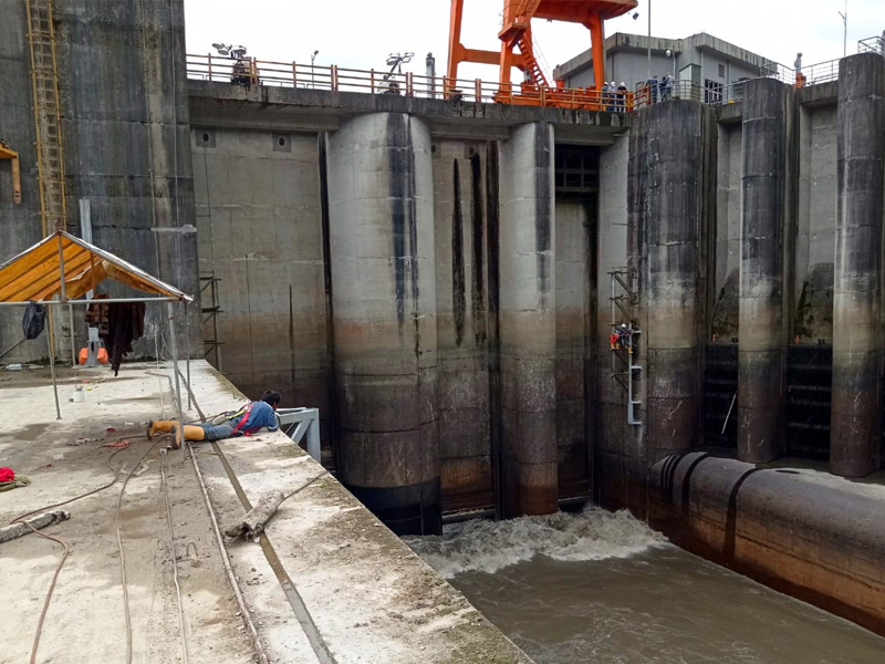 Montajes de Alto Riesgo