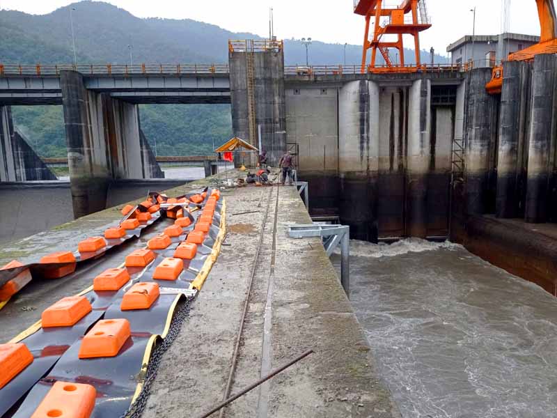 hassium torre de telecomunicacion